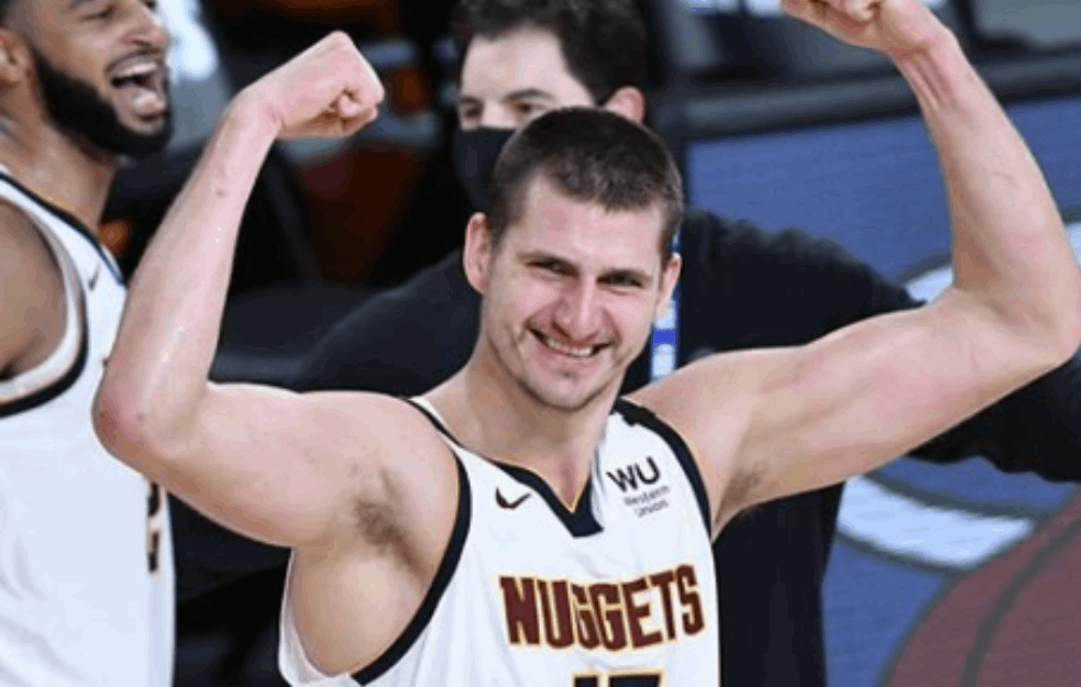 KAKAV KOŠARKAŠ: Nikola Jokić ima neverovatnu statistiku i na leđima nosi <span style='color:red;'><b>Denver Nagets</b></span>e